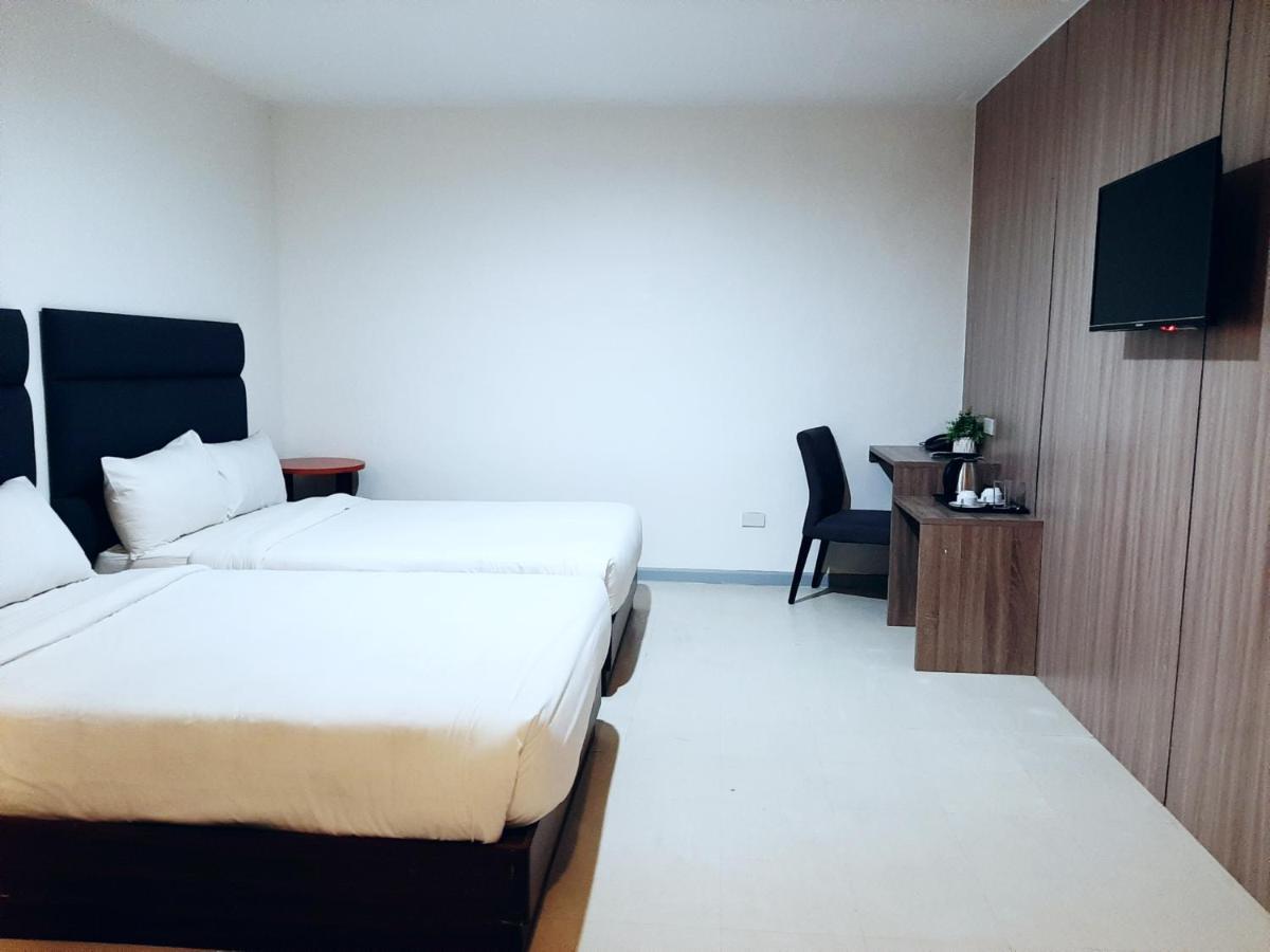 מנילה Anex Hotel Near Us Embassy מראה חיצוני תמונה