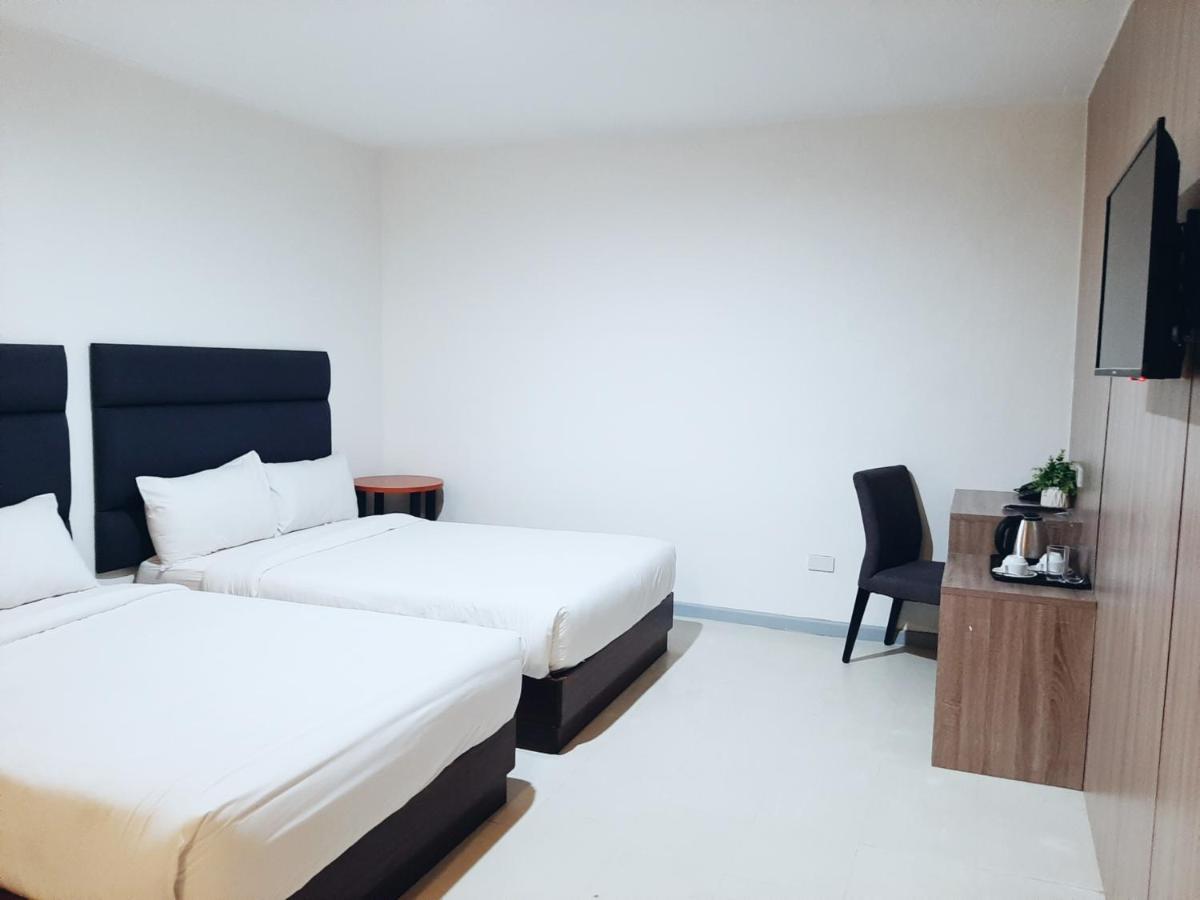 מנילה Anex Hotel Near Us Embassy מראה חיצוני תמונה
