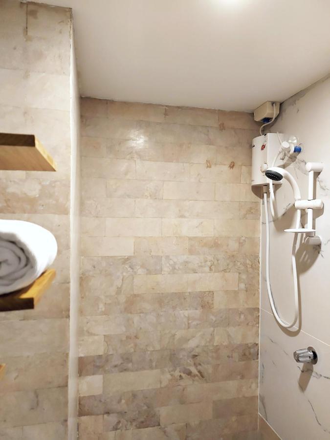 מנילה Anex Hotel Near Us Embassy מראה חיצוני תמונה