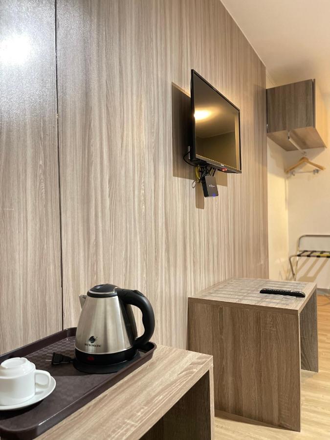 מנילה Anex Hotel Near Us Embassy מראה חיצוני תמונה
