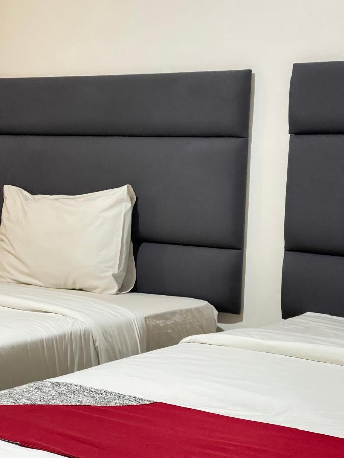 מנילה Anex Hotel Near Us Embassy מראה חיצוני תמונה